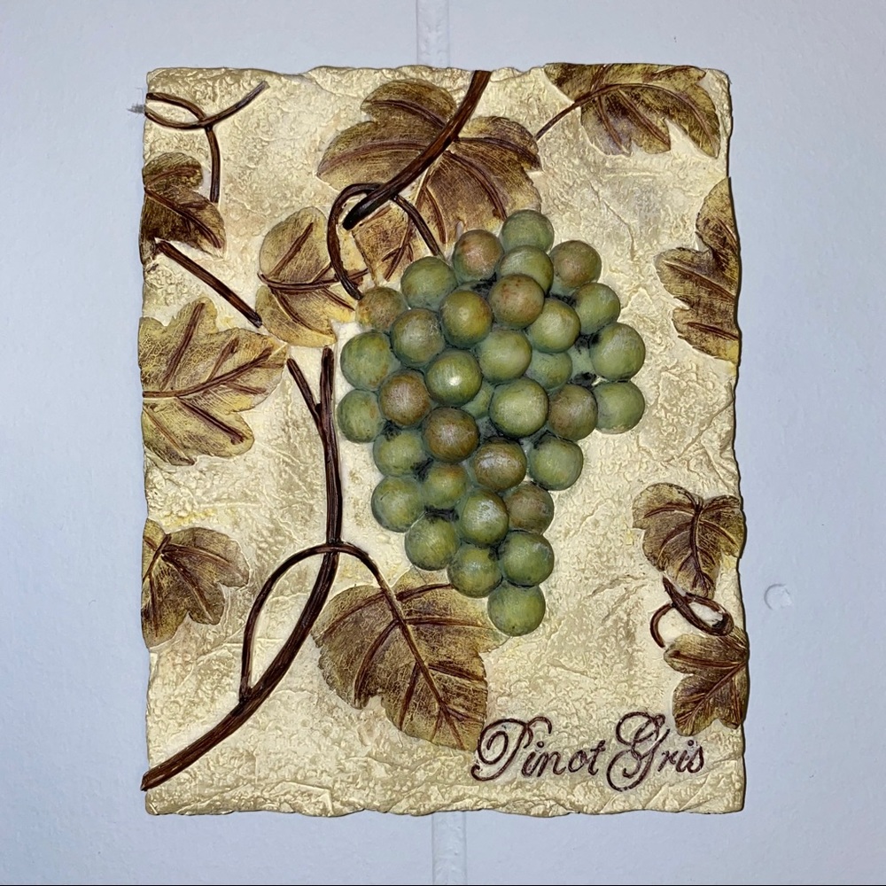 Ceramic “Pinot Gris” Wall Tile 4.5x5.5in. 3D